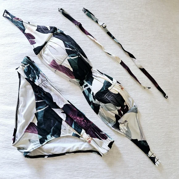 Stylish Multicolor Bikini Set - Picture 2 of 11